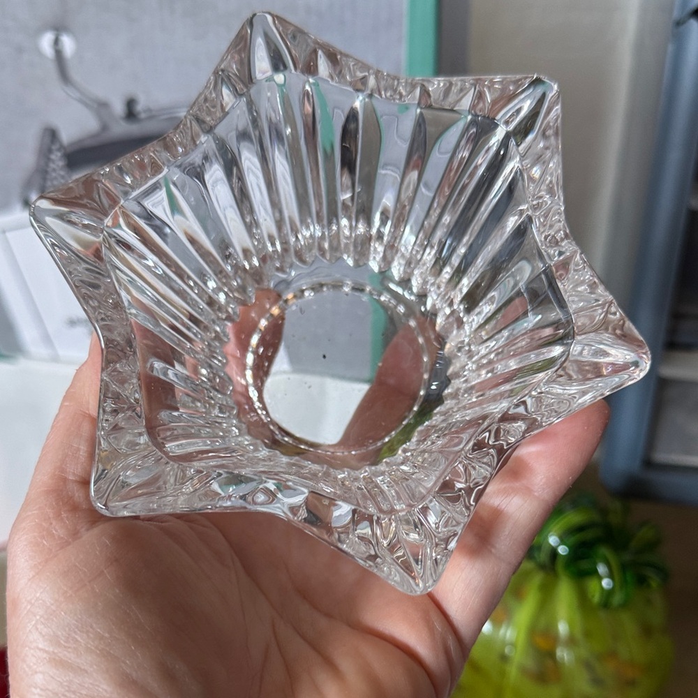 Mikasa Star-Shaped Clear Glass Tealight Holder